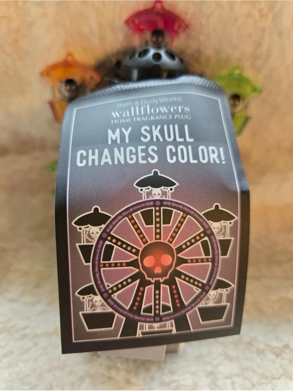 NWT White Barn Neon Spooky Ferris Wheel Wallflowers Plug